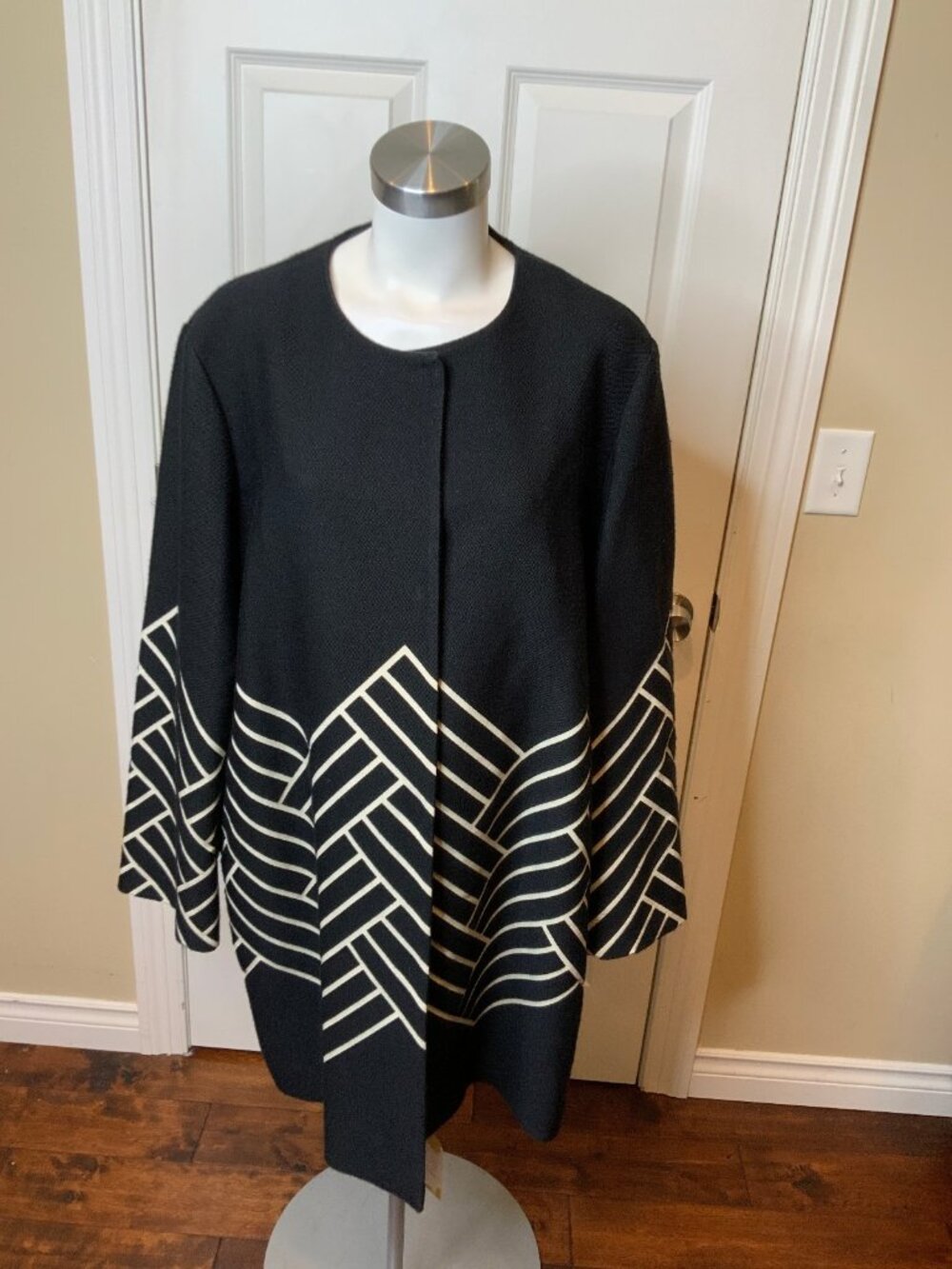 Marina Rinaldi Black White Wool Noto Jacquard Duster Coat, Size 16